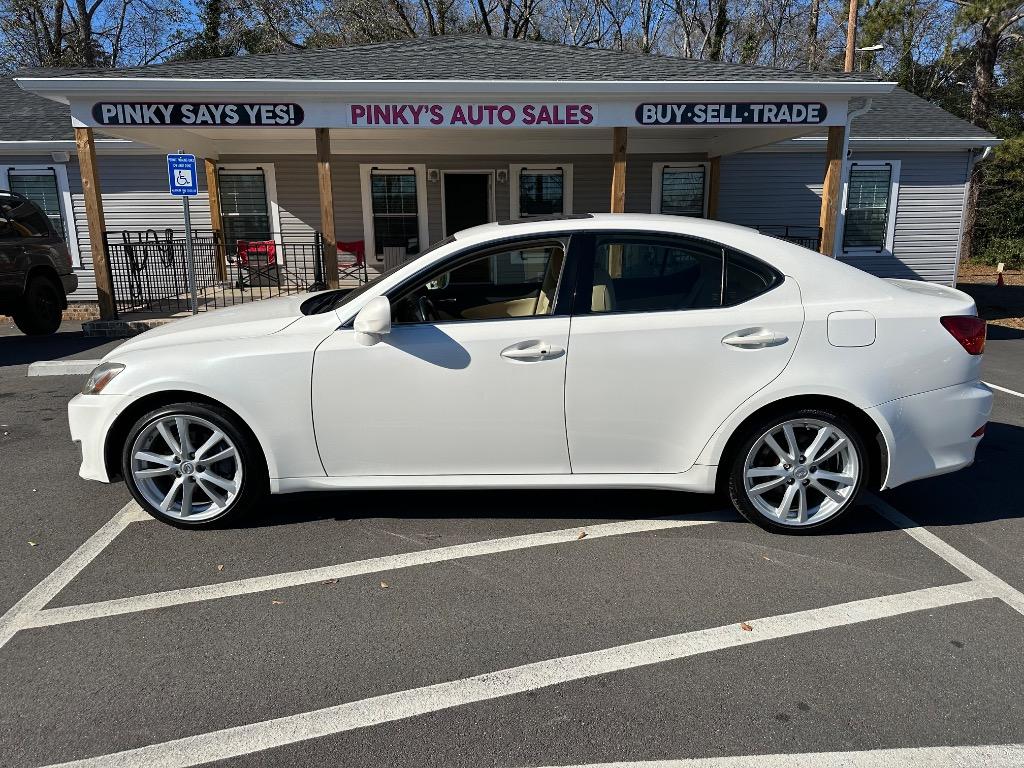 2006 Lexus IS 250's photo