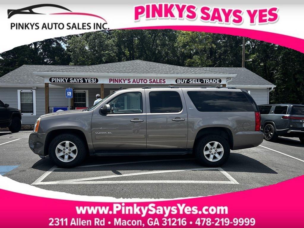 2013 GMC Yukon XL SLT's photo